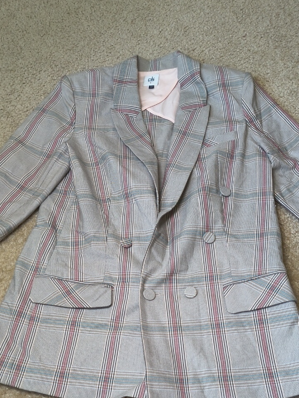 CAbi Plaid Blazer Beige with Pink and Navy Accents With Shoulder Pads Size 8 P20